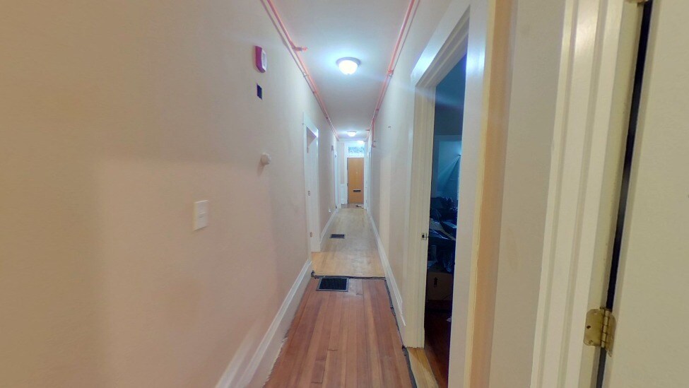 Building Photo - 3147-3149 Washington St. Unit 2