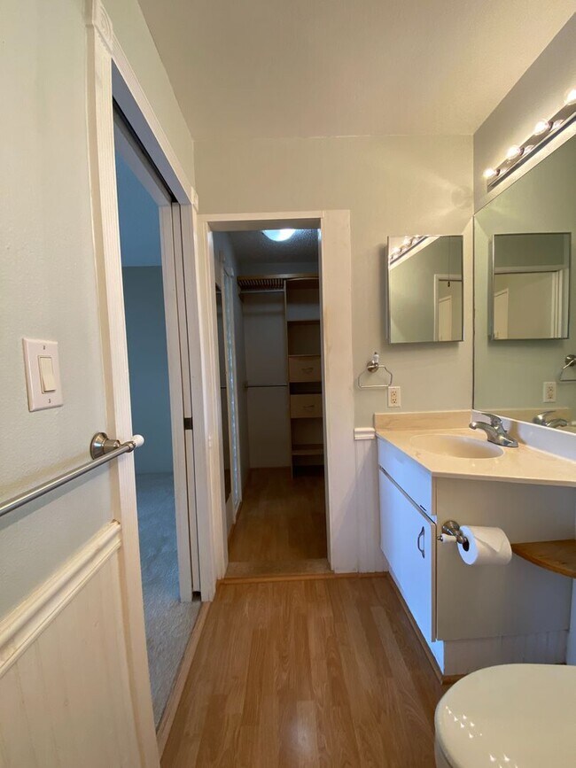 Building Photo - For Rent - [Hoomaka Village] 94-870 Lumiauau St. #K205