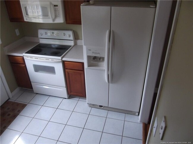 Building Photo - 231 Sharpsburg Rd