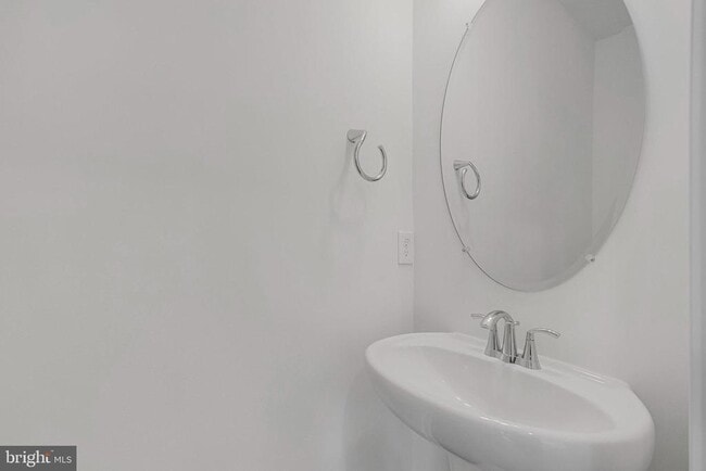 Building Photo - 19826 Lavender Dust Sq