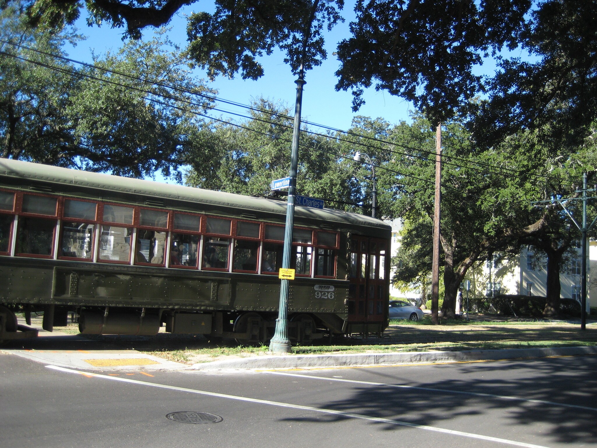 TWO BLOCKS AWAY - 400 Millaudon St