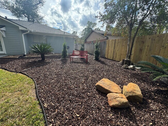 Building Photo - 3214 Long Shadows St