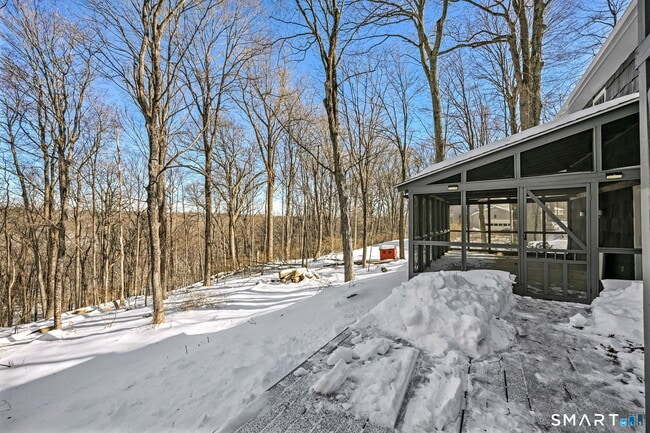 Building Photo - 75 Rivergate Dr