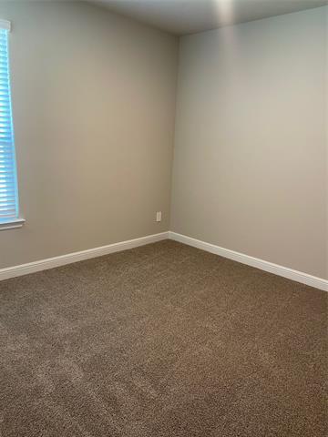 Building Photo - 15537 Putney Wy