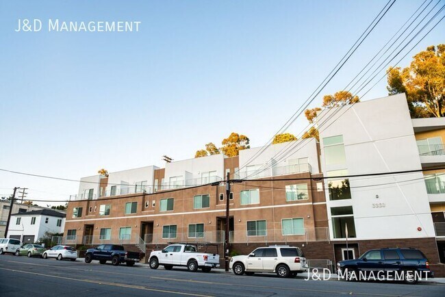 Building Photo - 3333 Reynard Way