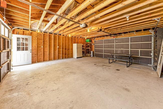 Building Photo - 1324 Allston St