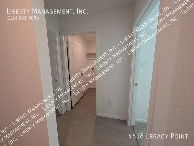 Building Photo - 4618 Legacy Pt