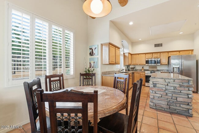 Building Photo - 12202 N 138th St