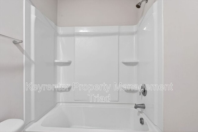 Building Photo - 3705 Nathans Wy