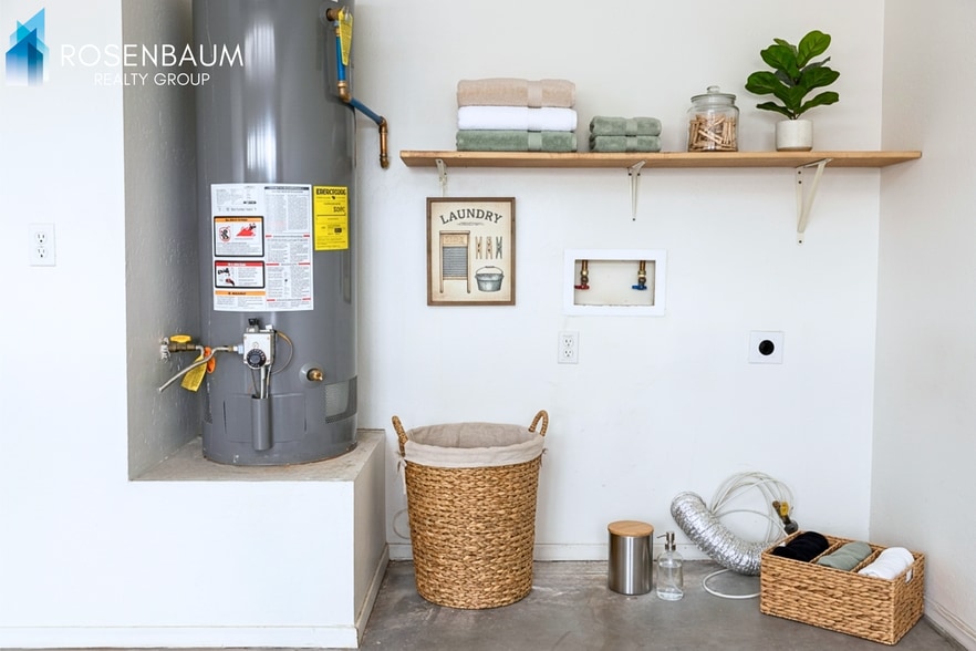 Building Photo - Charming 2-bedrooms, 2-baths duplex home in Prescott Valley!