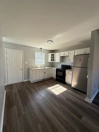 Building Photo - Zambrano Inc. Unit 2