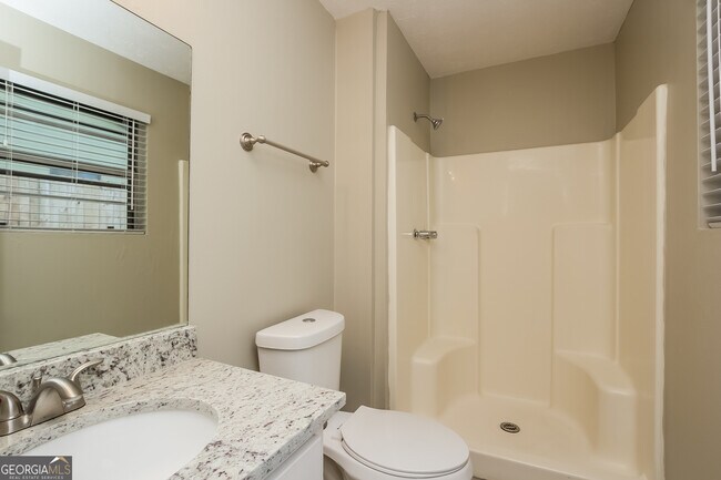 Building Photo - 3790 Creekview Cir