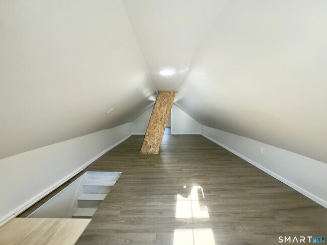 Building Photo - 186 W Washington St