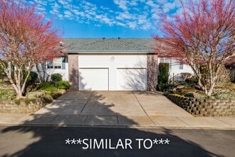 Building Photo - Two Bedroom Duplex in Great Neighborhood, Close to Schools! Pet Friendly!