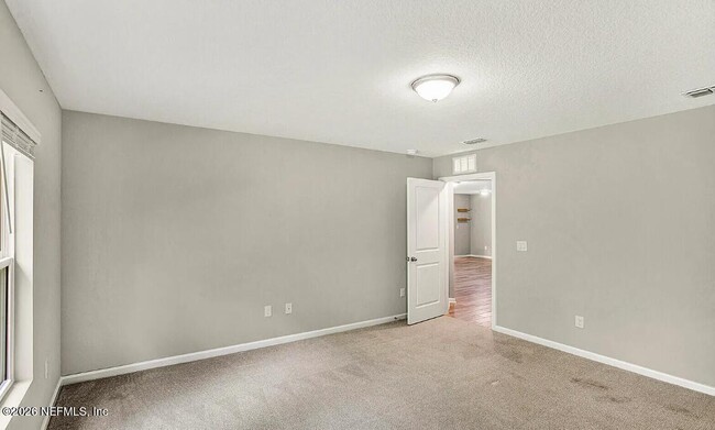 Building Photo - 2651 Firethorn Ave