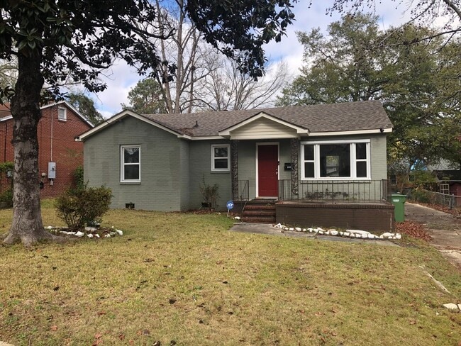 Primary Photo - 2831 Pecan St