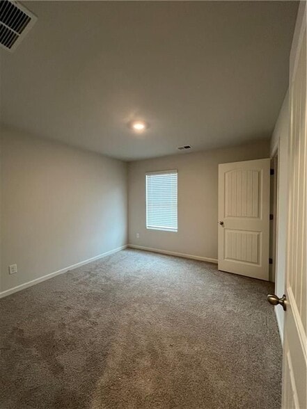 Building Photo - 3134 Ellenton Dr