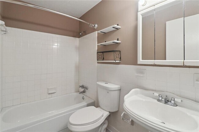 Building Photo - 2398 Lawrenceville Hwy