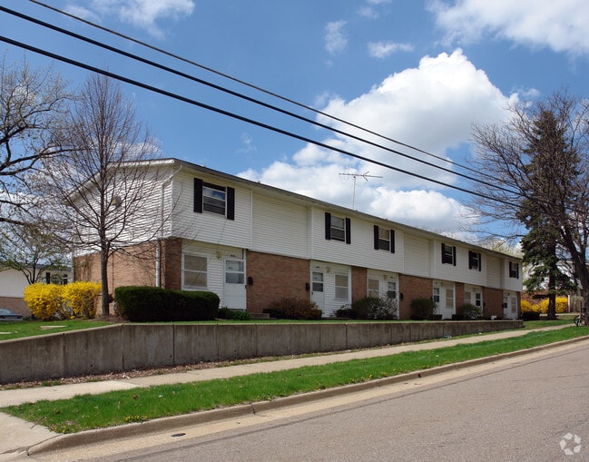 Primary Photo - Mohawk Homes