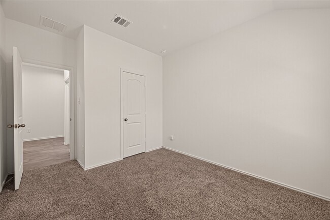 Building Photo - 14224 Dream Rd