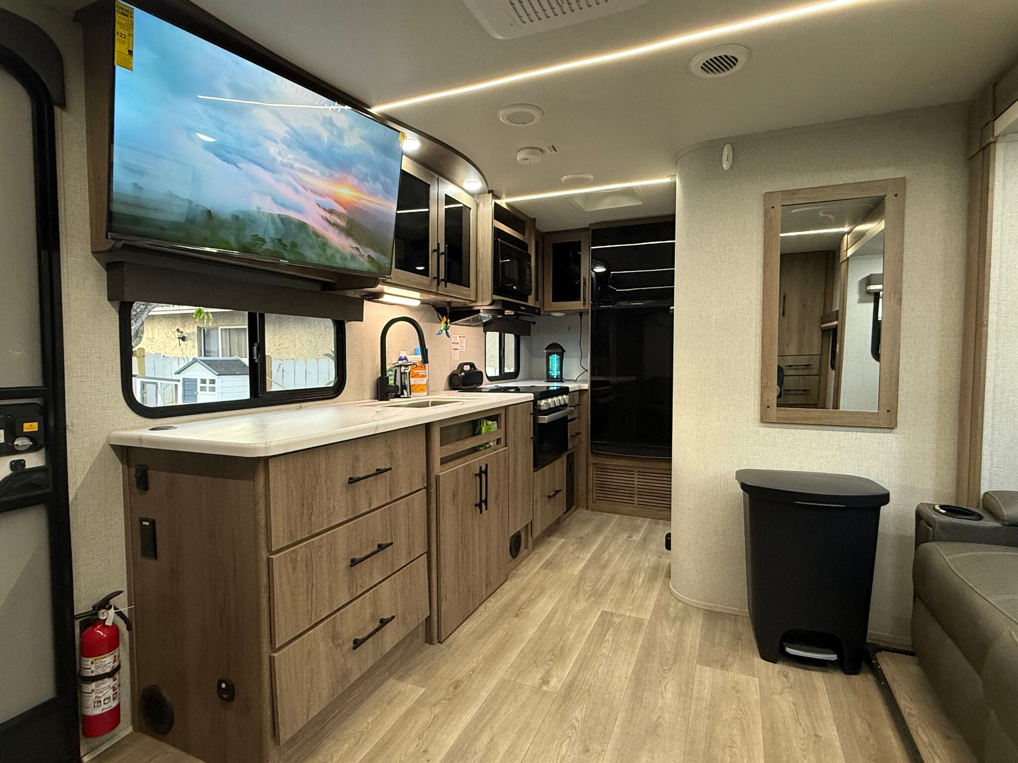 Building Photo - 312 Fleming Ave