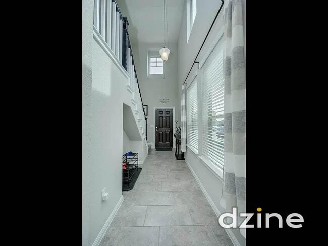 Building Photo - 14010 Eucalyptus Bnd