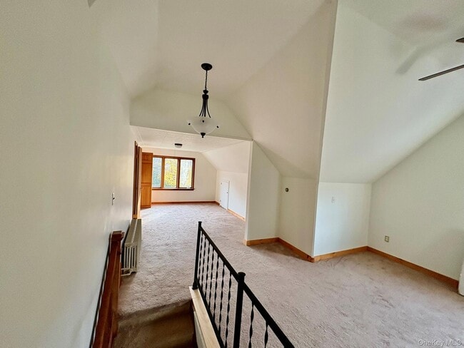 Building Photo - 9 Academy St