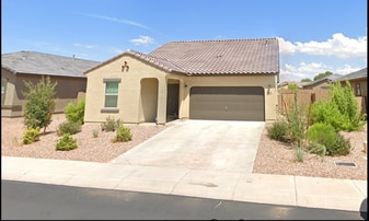 Building Photo - 390 S Verdad Ln