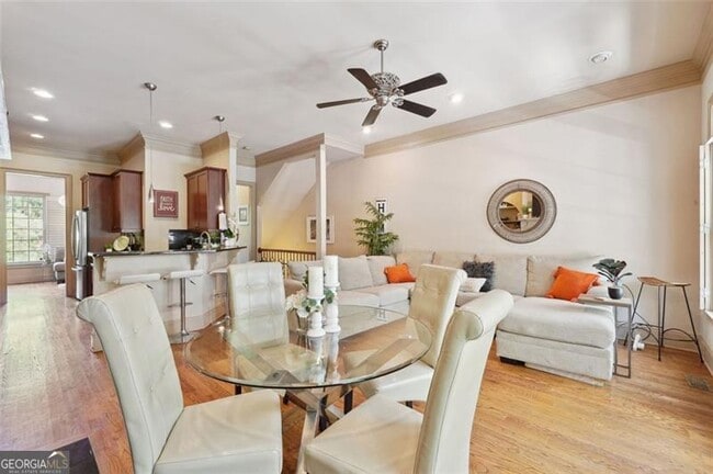 Building Photo - 1071 Pearl