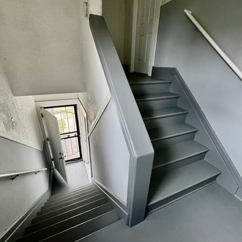 Building Photo - 8790 Kimberly Ct