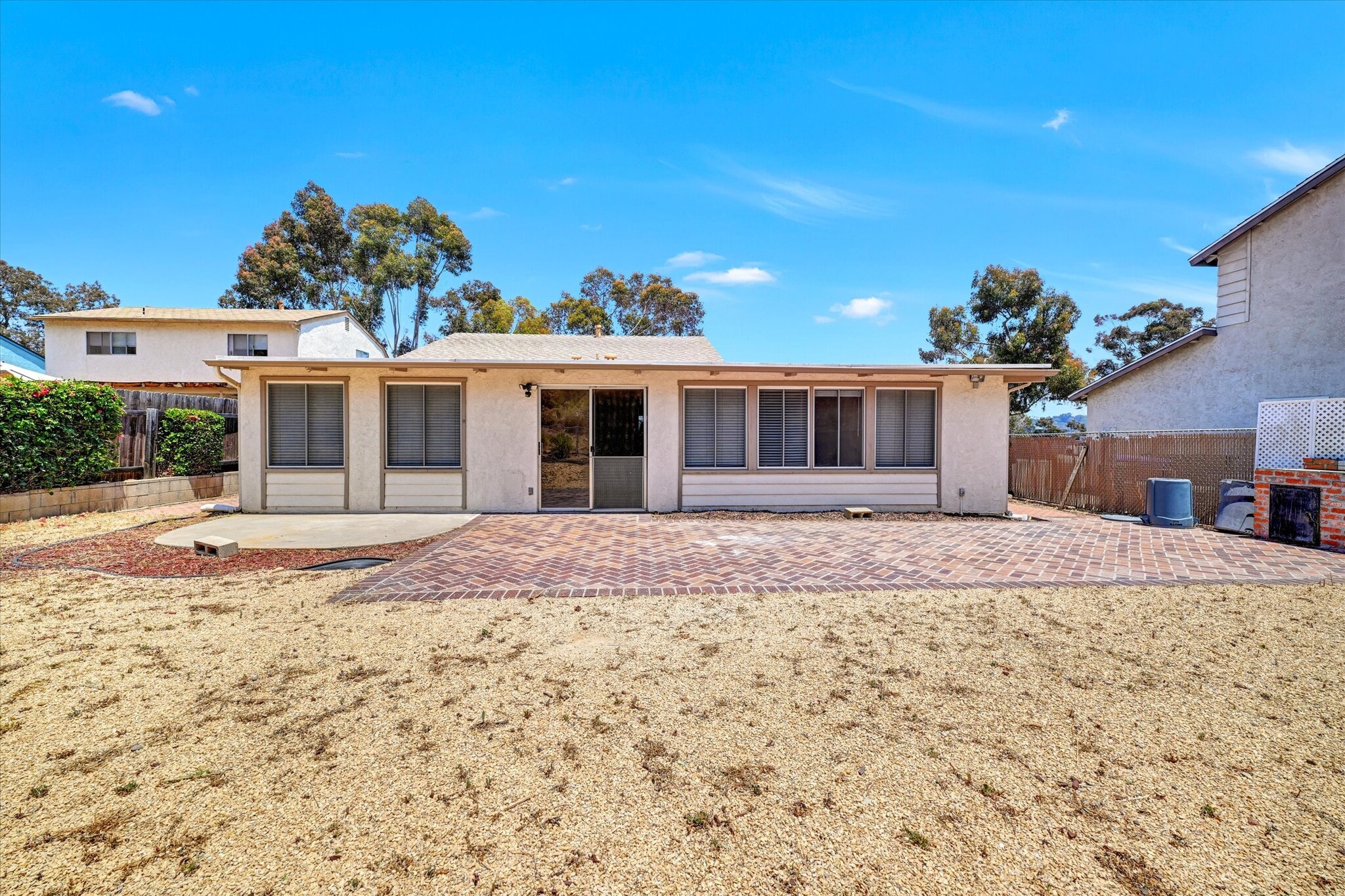 Building Photo - 1738 Hanford Dr