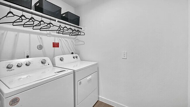 Building Photo - 7943 Cavour Dr