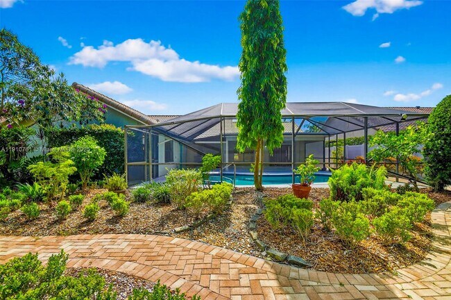 Building Photo - 9721 Majestic Way