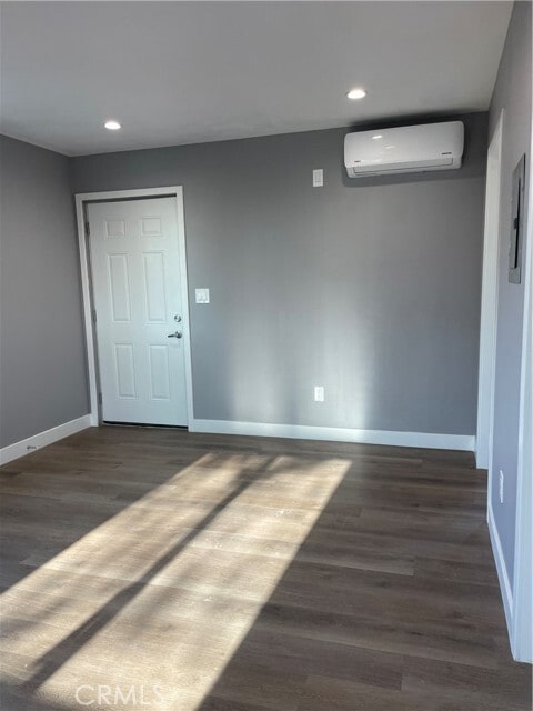 Building Photo - 6542 El Cortez Ave