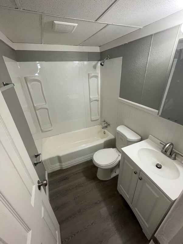 Building Photo - 740 St Martin Dr