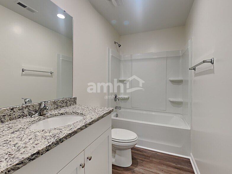 Building Photo - 1329 John Swann St