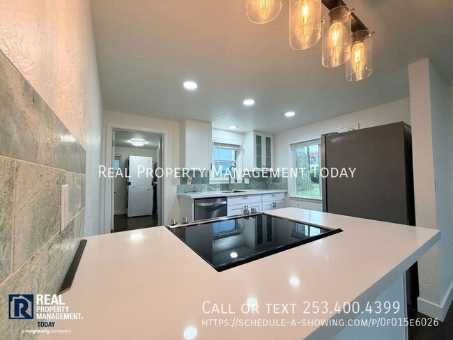 Building Photo - 1627 112th St S