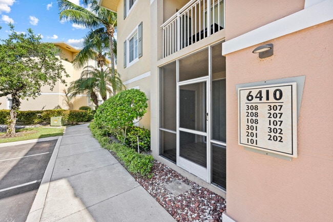 Building Photo - 6410 Emerald Dunes Dr