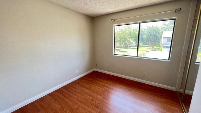 Building Photo - Charming 4 Bed 3 Bath Brea Townhome with P...
