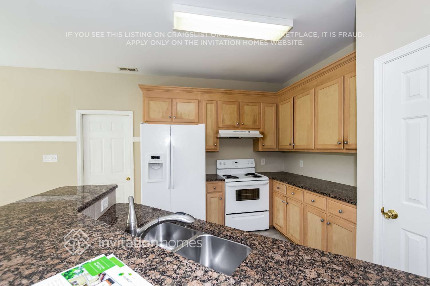 Building Photo - 15020 Woodstar Rd