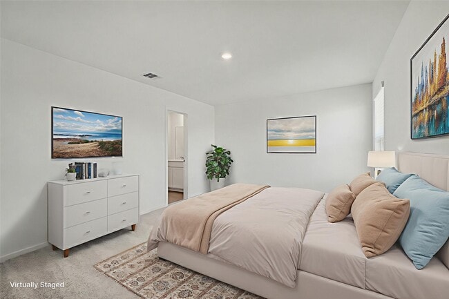 Building Photo - 6315 Linden Leaf Dr