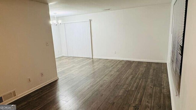 Building Photo - 3759 Mulkey Cir SW