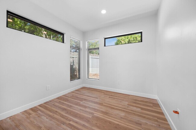 Building Photo - Brand New Unique ADU with Views of La Mesa!