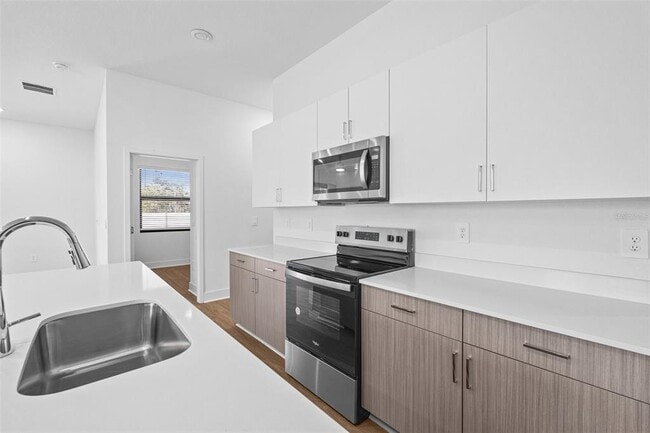 Building Photo - 14413 STELLAR Pl