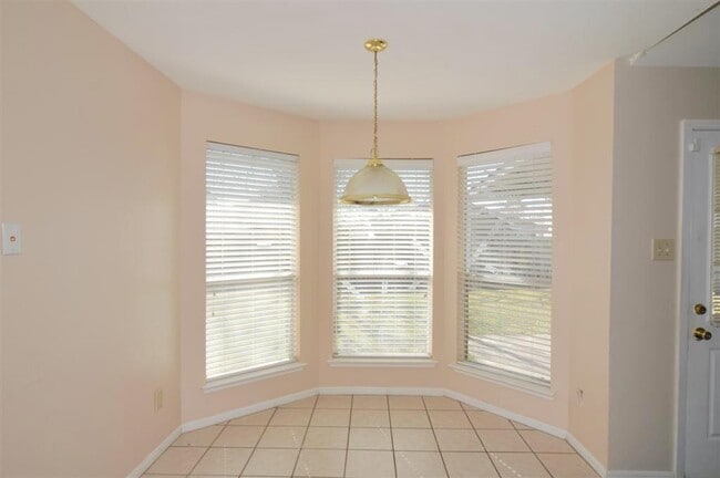Building Photo - 11514 Sagecreek Dr