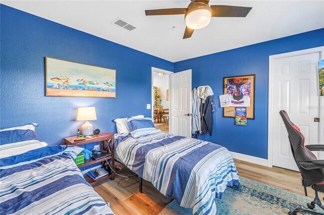 Building Photo - 8350 Wingate Dr