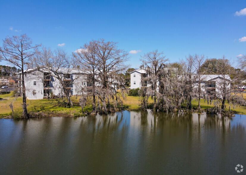 Primary Photo - Springlake Apartments