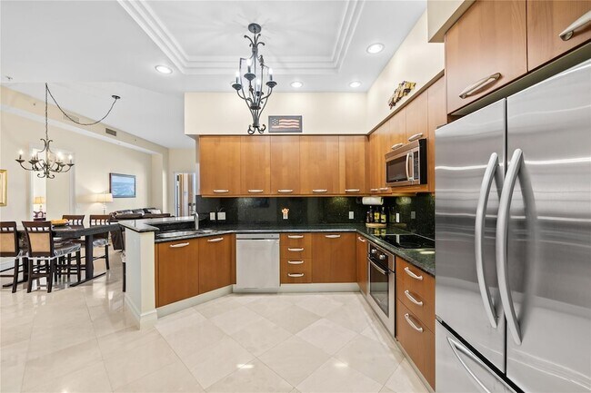 Building Photo - 4444 El Mar Dr