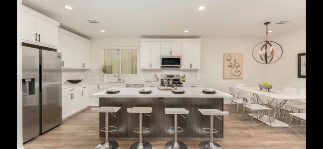Building Photo - 7108 Dylan Ct