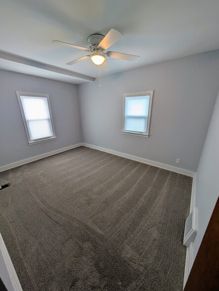 Bedroom 1 - 412 University Ave